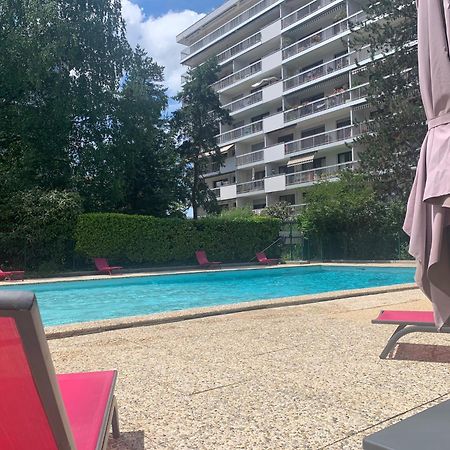 אנסי Kusmi Love Piscine Proche Du Lac מראה חיצוני תמונה